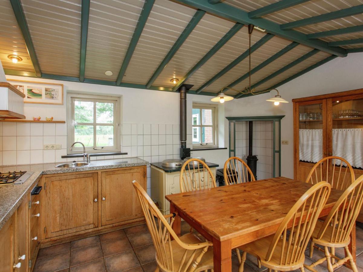 Beautiful Holiday Home In Lage Mierde With Fireplace Екстер'єр фото